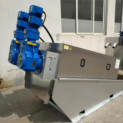 Buy Container Sludge Dewatering Machine 250L-10000L Capacity for Effective and Eco-Friendly POME Treatment online manufacture