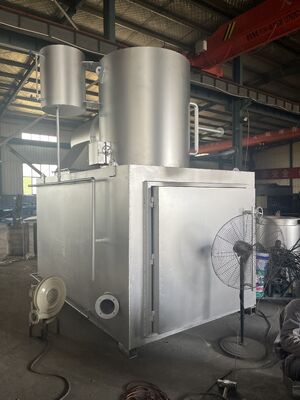 buy Industrial Waste Incinerator with 800-1200 Degrees Celsius Temperature Range 50KG-1ton Capacity and Carbon Steel Construction online manufacture